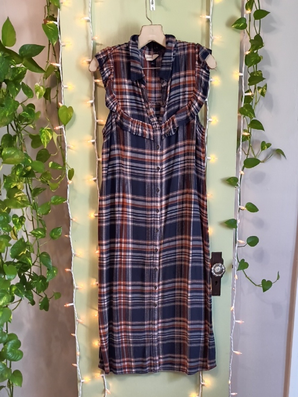 Women's Universal Threads Rust Navy Plaid Flannel Sleeveless Dress L
